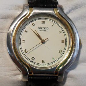 1993 Seiko 7N01-6611 Stainless/Gold White Watch